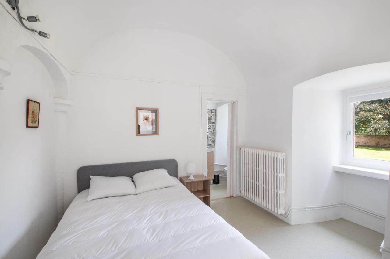Cabana & Le Gite De La Tour - Proche Macon Nord Lugny ภายนอก รูปภาพ